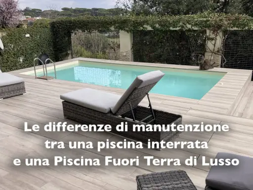 Piscina fuori terra di lusso e lettini prendisole su un deck di legno. Scopri quanto costa mantenere una piscina.